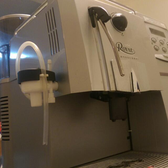 Saeco Royal Professional Espresso Coffee Machine, TV & Home Appliances ...
