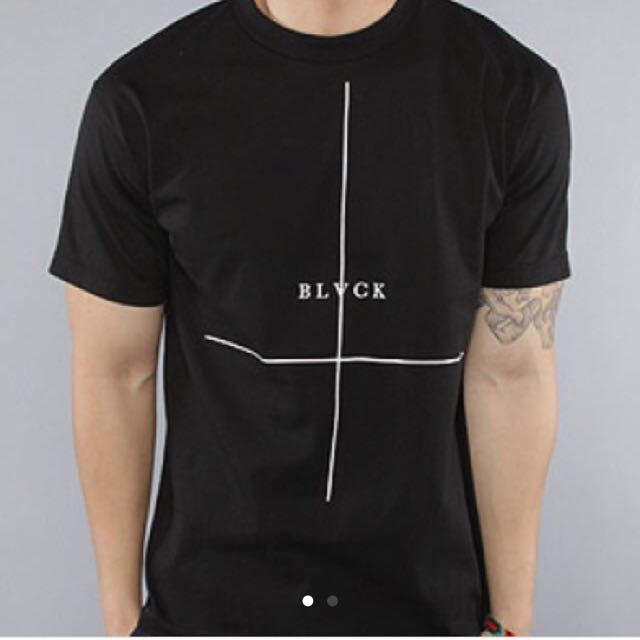 Black Scale Cross Tee, Men's Fashion 