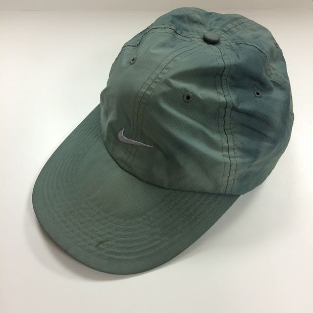 Nike Cap Clima Fit, Men's Fashion, Activewear on Carousell