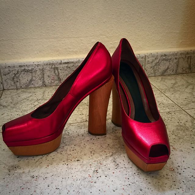 Marni red shoes shop