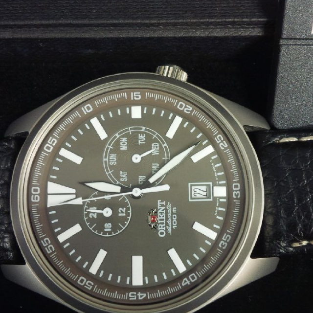 Orient defender grey dial outlet