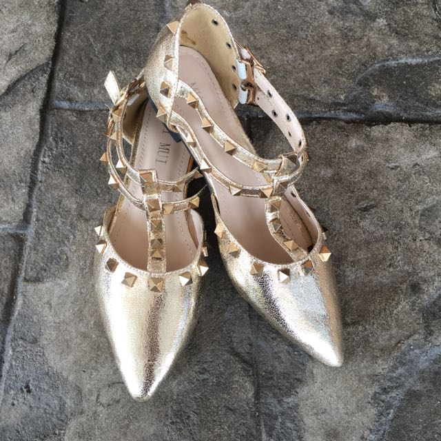 Valentino hotsell inspired shoes