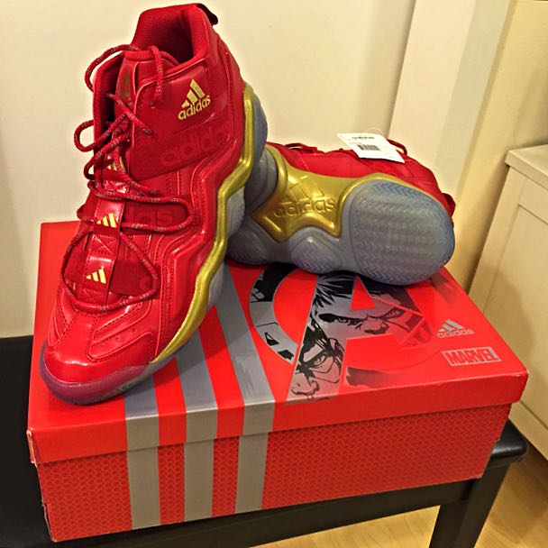 Adidas iron hot sale man imágenes