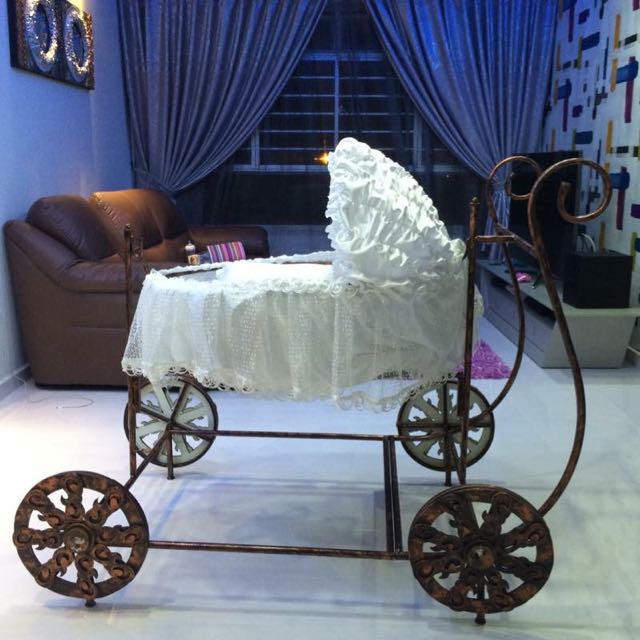 baby cradle for rent