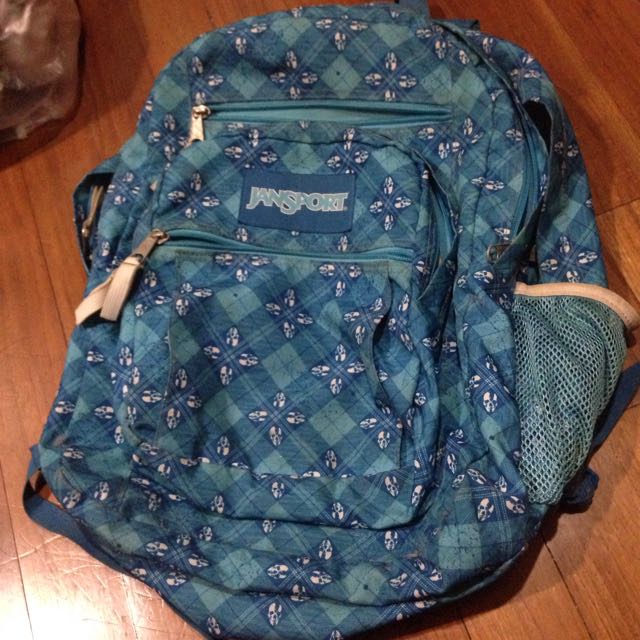 jansport skull backpack