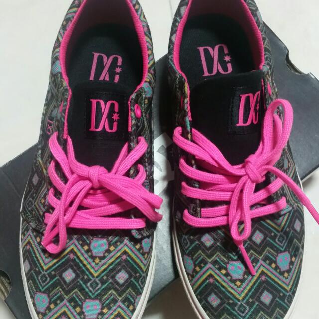 DC Shoes Cheetah Fashion Sneakers for Women