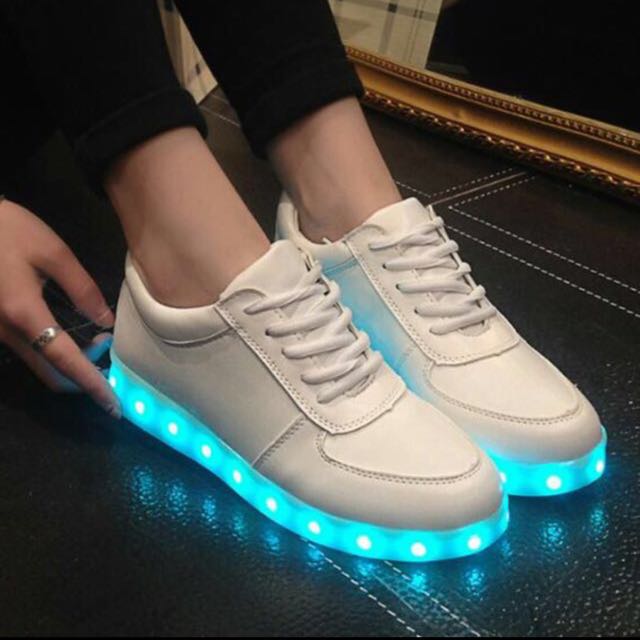 Led light up shoes womens Clearance