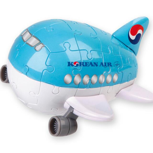 LF Airline 3D Puzzle Planes Bulletin Board Looking For on Carousell