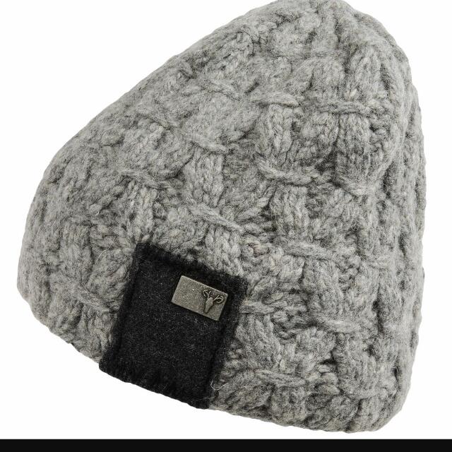 nobis beanie