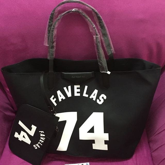 Favelas 2025 74 bag