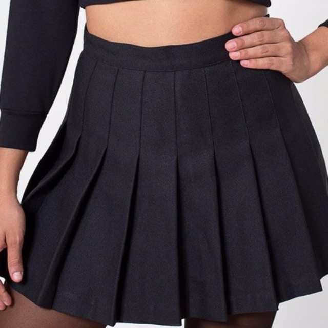 Black pleated mini deals skirt american apparel