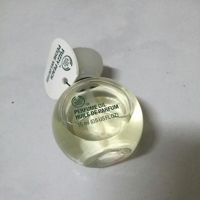fuzzy peach perfume body shop