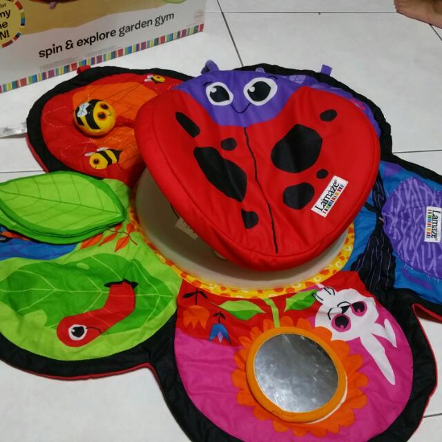lamaze tummy time