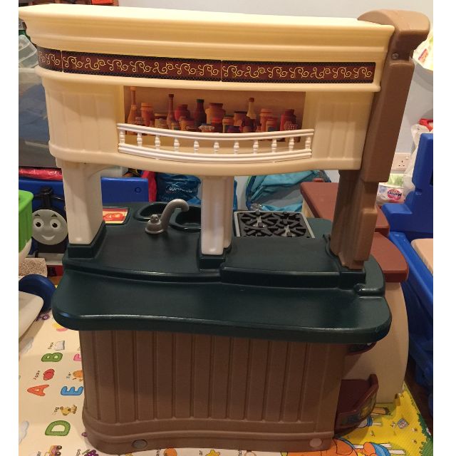 fresh market play kitchen