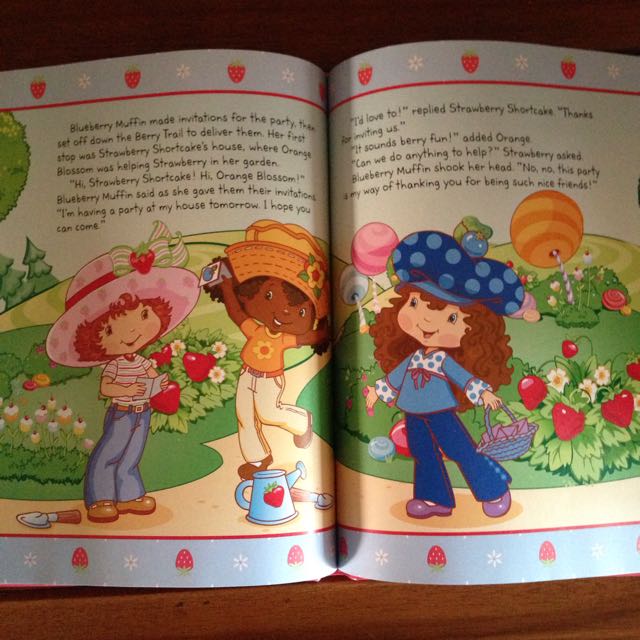 Kids Book Strawberry Shortcake, Hobbies & Toys, Books & Magazines