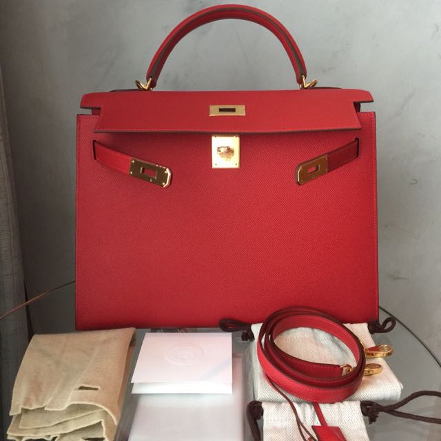 AUTHENTIC HERMES Kelly 32 Sellier Black Ardennes GHW Bag, Luxury, Bags &  Wallets on Carousell