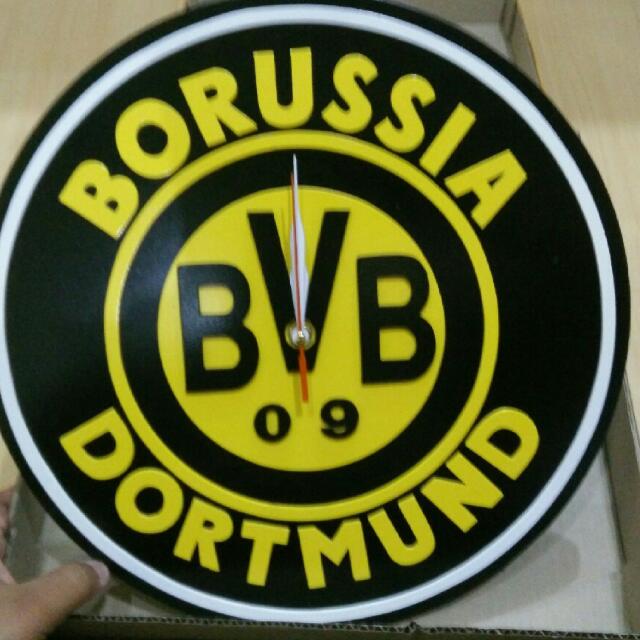 Bvb Borussia Dortmund Crest Logo 3d Embossed Wooden Wall Clock Design Craft On Carousell