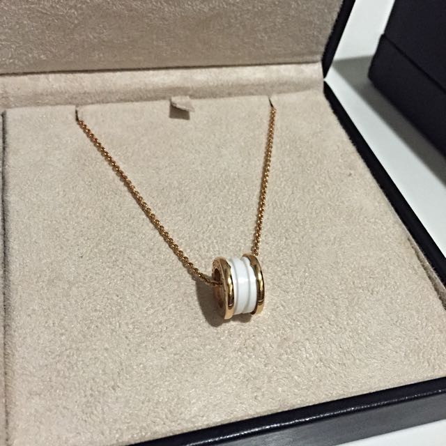 White ceramic necklace best sale