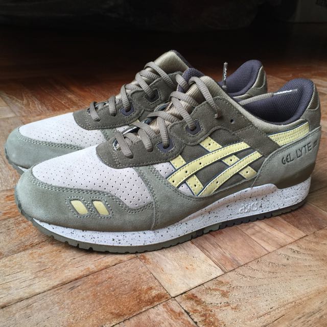 santo mosquito Existe Asics Gel Lyte III Olives (Limited Edition Exclusive To Taiwan And Japan),  Sports Equipment, Sports & Games, Water Sports on Carousell