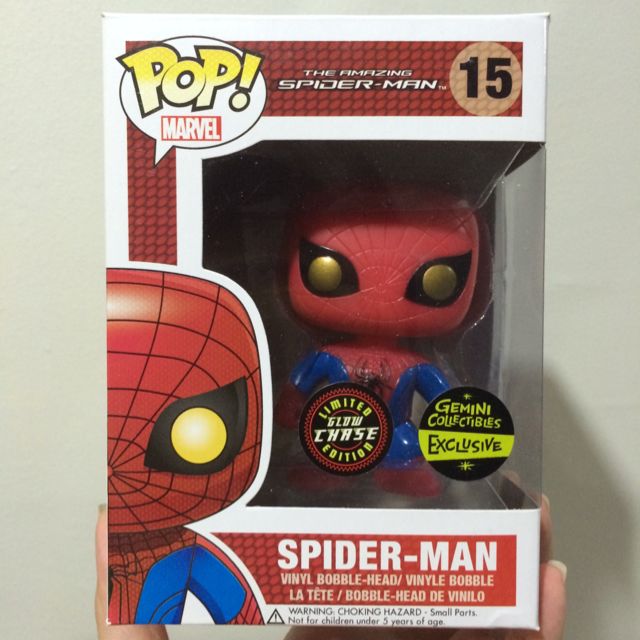 Funko pop spider man sale glow in the dark