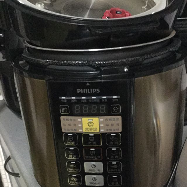 Philips Pressure Cooker HD2136 (5L), TV & Home Appliances, Kitchen