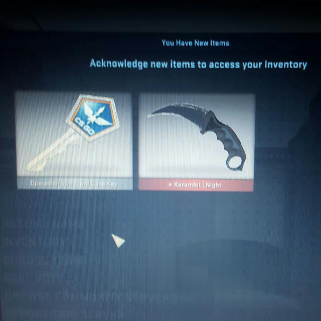 Csgo Karambit Night Ft Toys Games On Carousell With its curved blade mimicking a tiger's claw, the karambit was developed as part of the southeast asian martial discipline. carousell