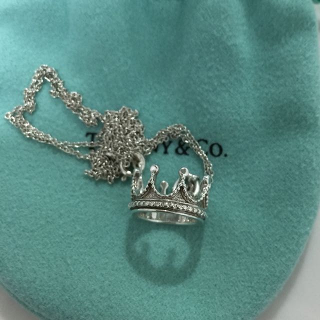 tiffany and co crown necklace