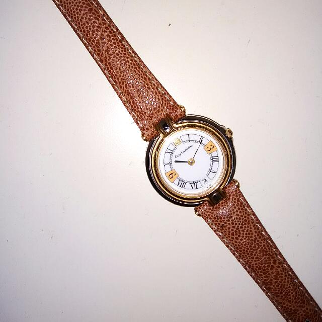 Guy laroche old watch new arrivals