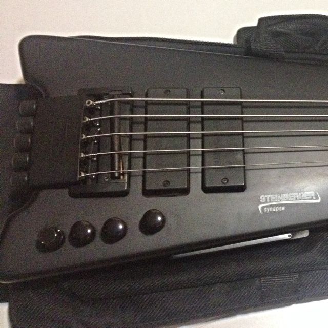 Steinberger synapse best sale 5 string bass