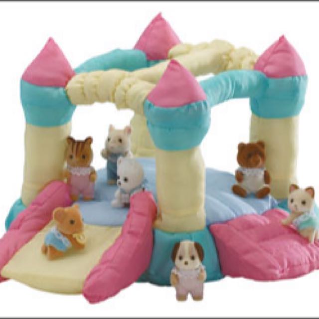 Sylvanian families discount bouncy castle