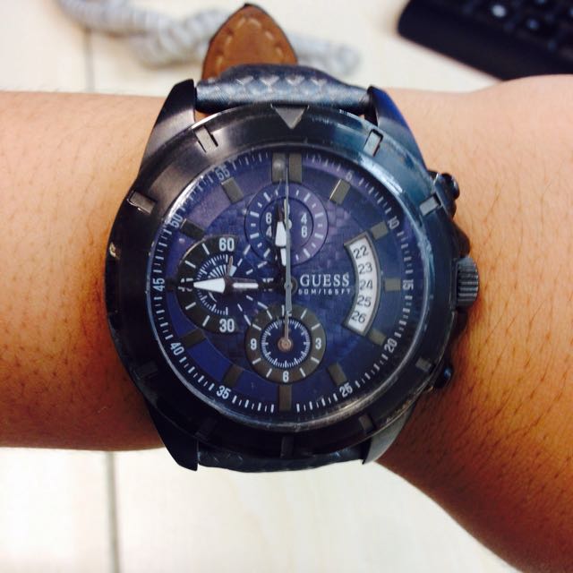 Guess Watch Complete With Box Sports Equipment Exercise Fitness Cardio Fitness Machines on Carousell