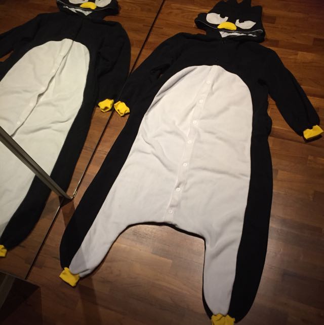 Badtz maru deals kigurumi