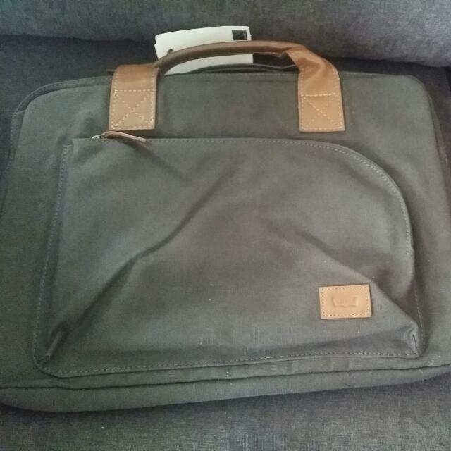 Levis Laptop Bag Everything Else On Carousell Alibaba.com offers 852 levis bags products.
