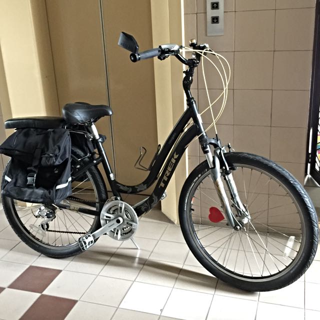 Trek Navigator 3.0 WSD 2012 Bike Sports Equipment Bicycles