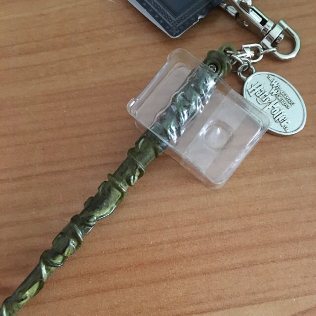 Wand keychain discount