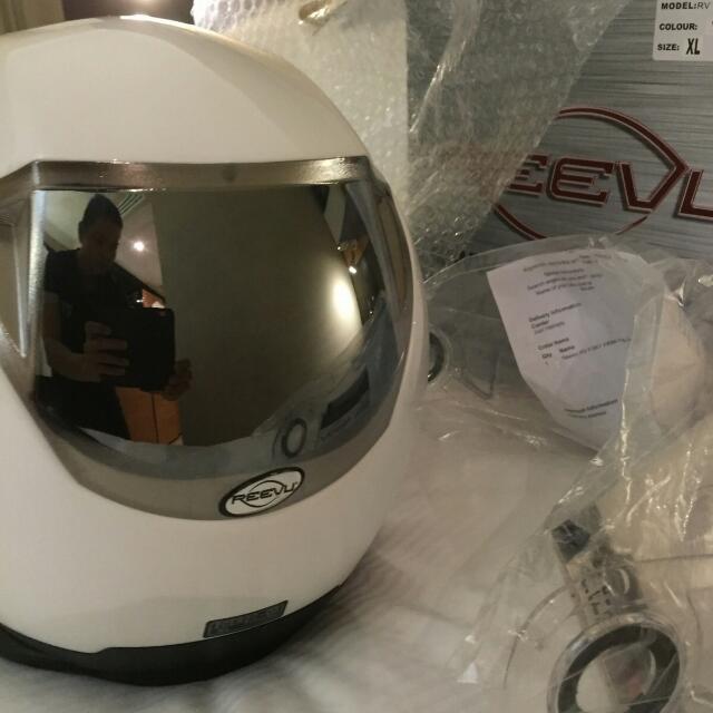 Brand New Unused Reevu FSX1 Rear View Modular Helmet XL 61 62