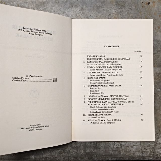 Vintage 1978 Book By A Talib Haji Ahmad Darah Mengalir Di Pasir Salak Antiques On Carousell
