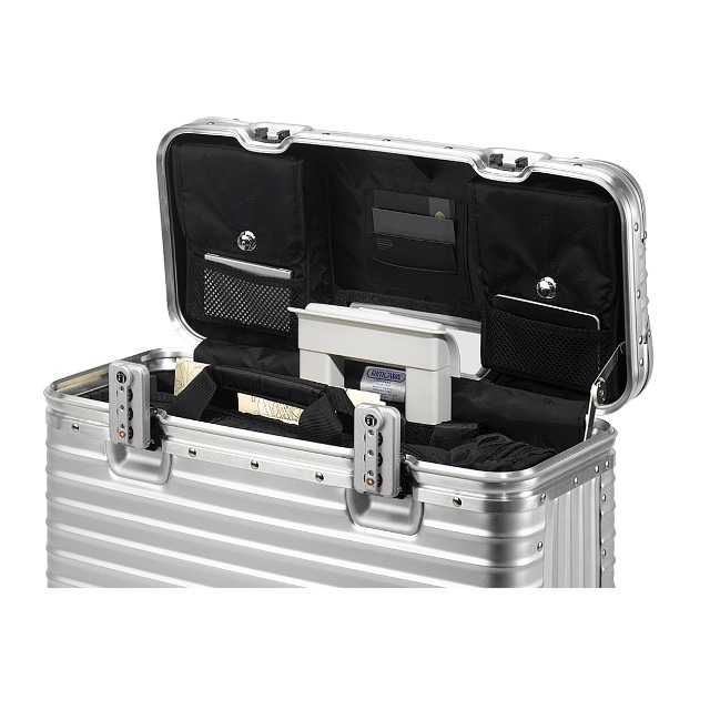 rimowa pilot luggage