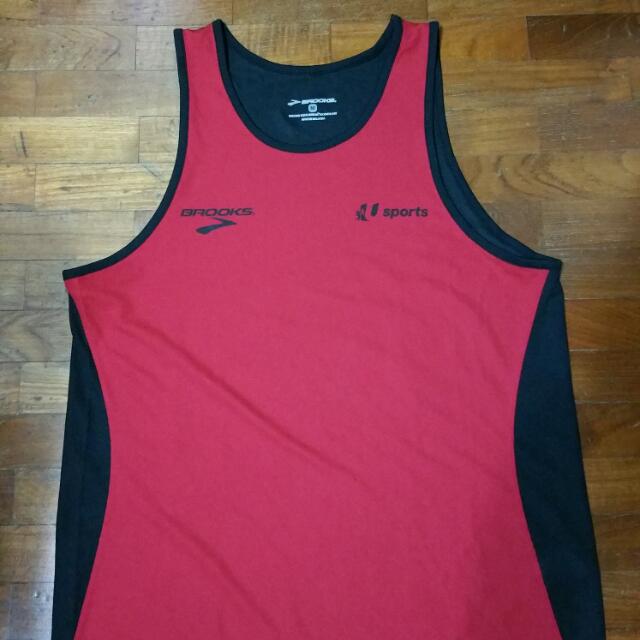 brooks running vest 2015