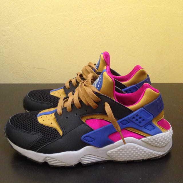 limited edition nike huaraches