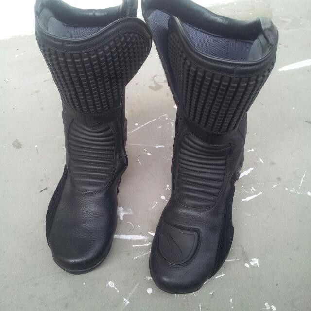 motorbike boots