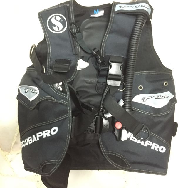 Scubapro T One BCD Black Diveinn
