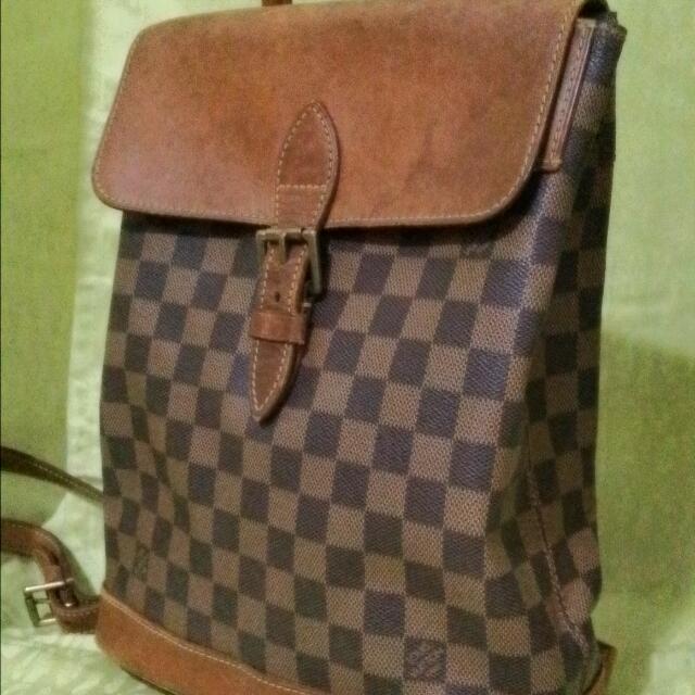 louis vuitton damier soho backpack