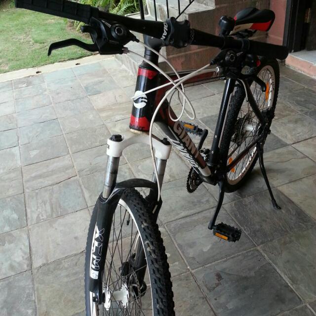 WANT TO SELL GIANT ATX ELITE Hardtail Mountain Bike Sports