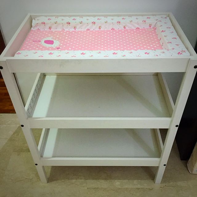 mother care changing table