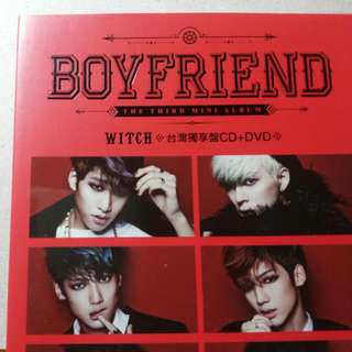Boy friend  the third mini album witch 台灣獨享盤 有卡片及小卡