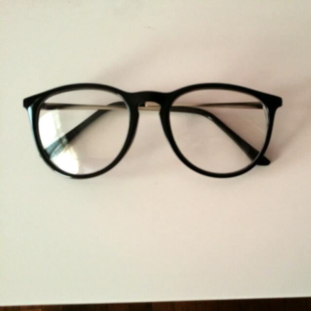 cute black glasses