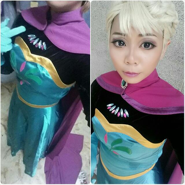 Disney Frozen Elsa Coronation Dress Entertainment J Pop On Carousell