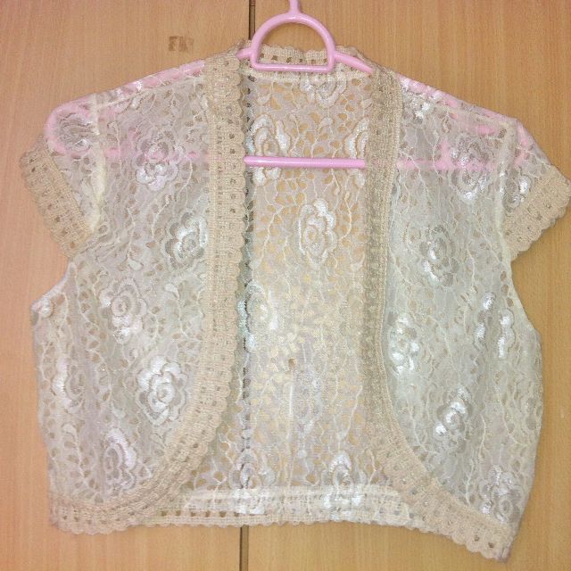 Lace mini Jacket, Women's Fashion, Coats, Jackets and Outerwear on Carousell