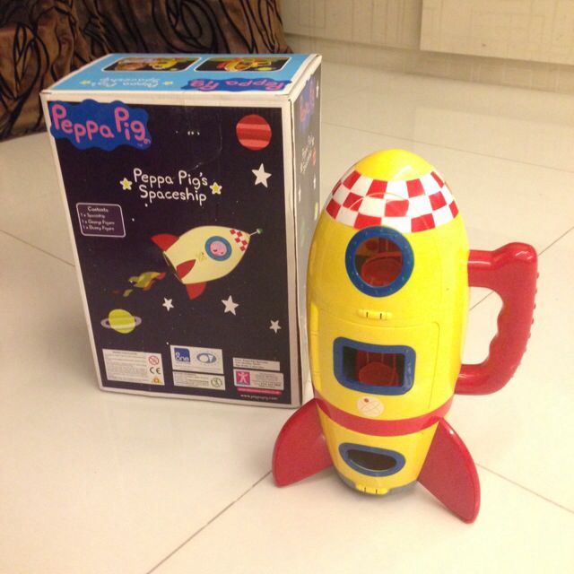 peppa pig spaceship toy